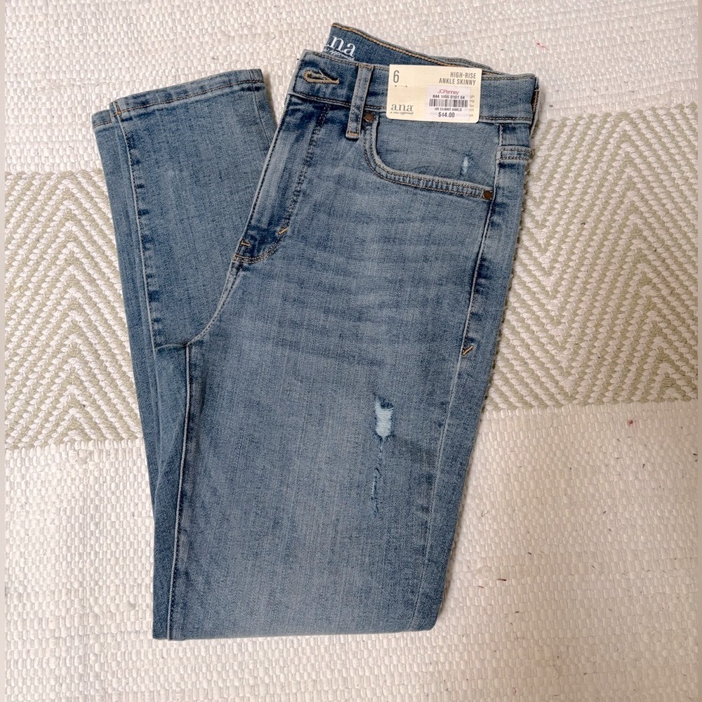 a.n.a. High rise ankle skinny